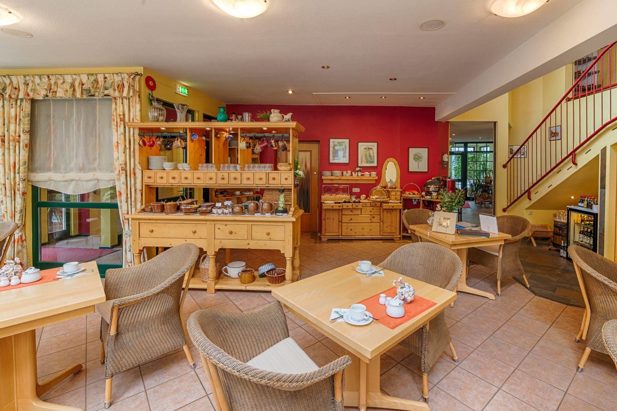 Hotel Garni Nussbaumhof Uckeritz Luaran gambar
